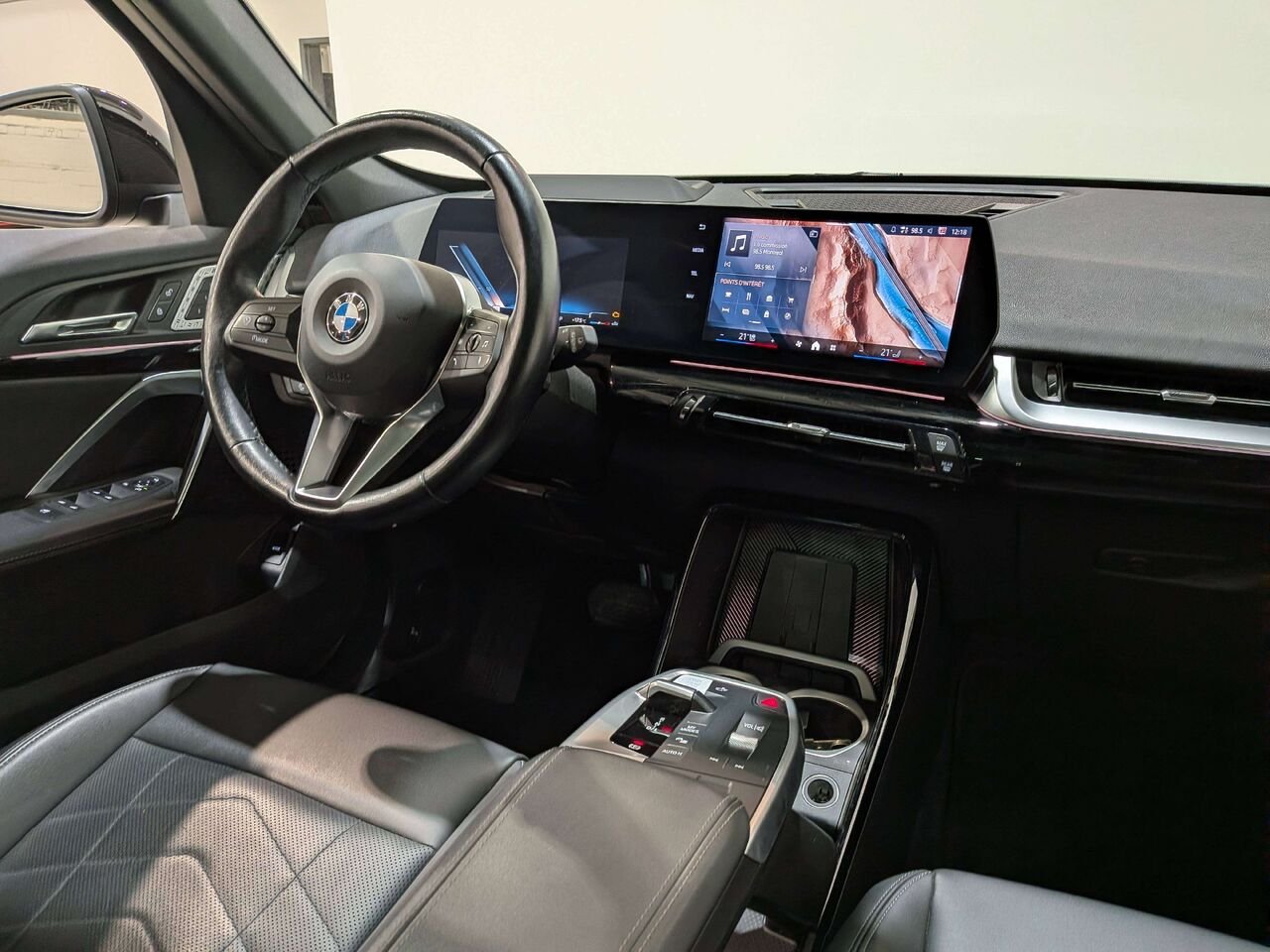 2024 BMW X1 xDrive28i Sports Activity Vehicle Black Val-David - photo #18
