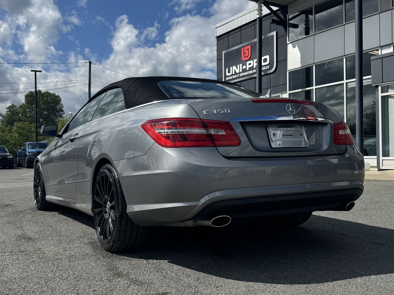 2011 Mercedes-Benz Classe-E Grey Granby - photo #18