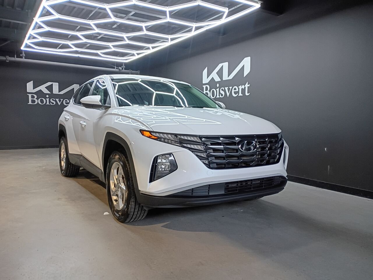 2022 Hyundai Tucson White Blainville - photo #2