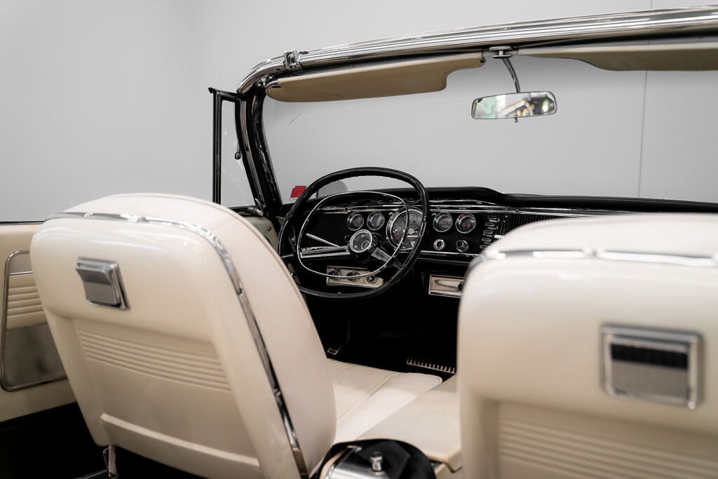 Chrysler 300 K | *PRICE IN USD* - CAR IN MILES 1964 Noir Kirkland - photo #23