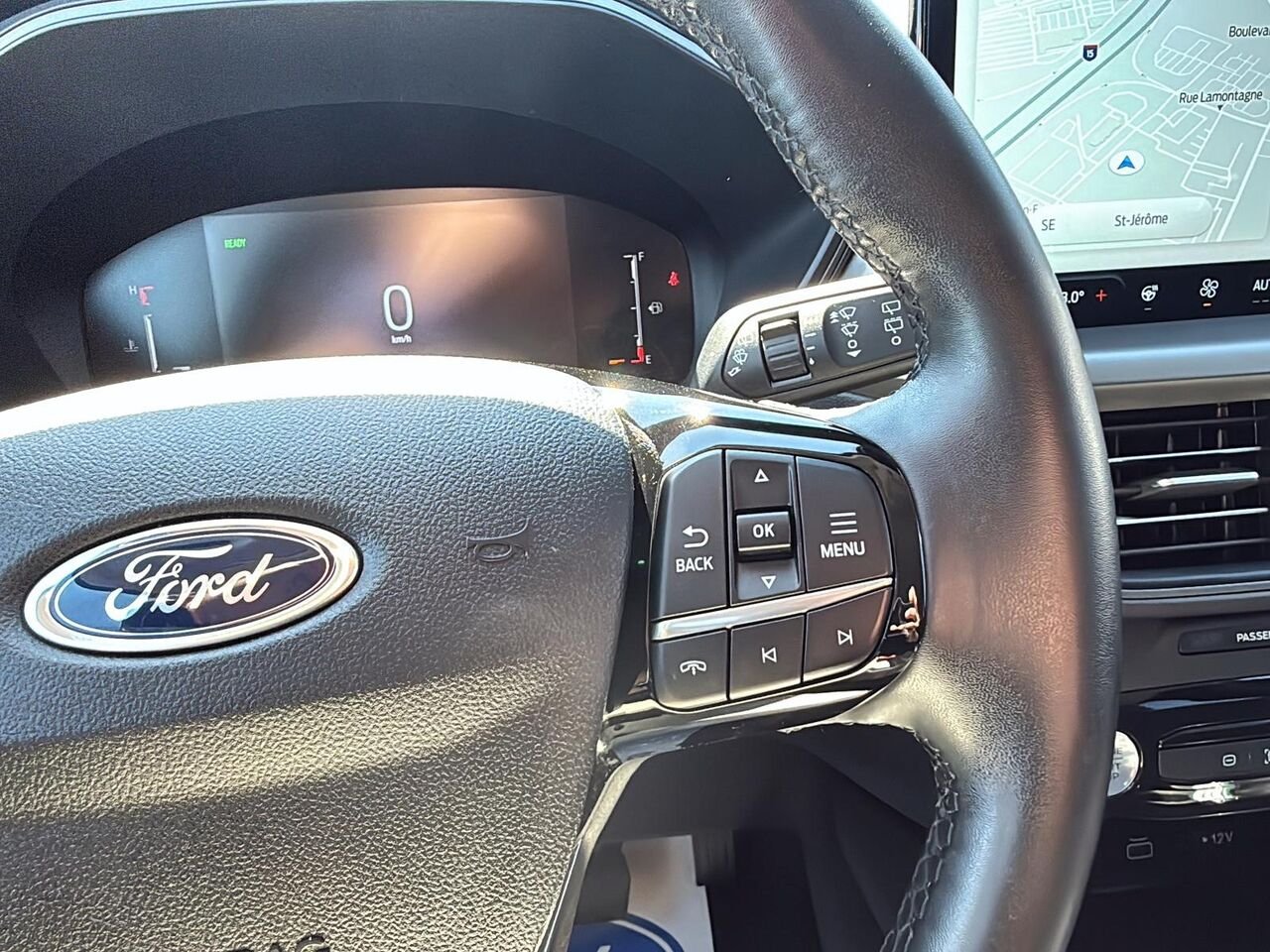 2025 Ford Escape Grey Saint-Jérôme - photo #16