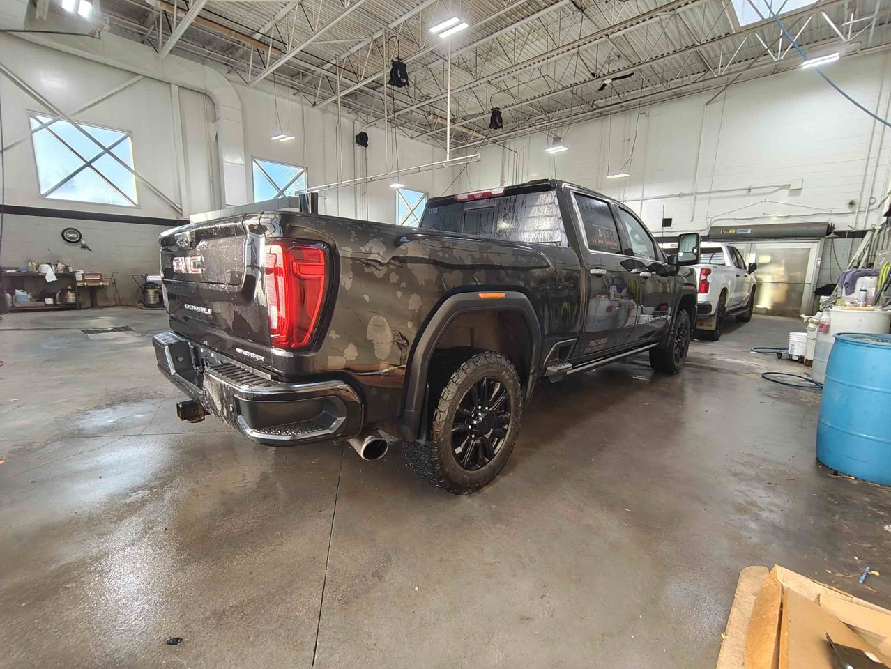 2023 GMC Sierra 3500HD 4WD Crew Cab 159 Denali Black Sherwood Park - photo #5
