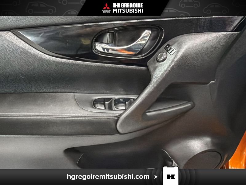 2017 Nissan Qashqai Orange Laval - photo #12