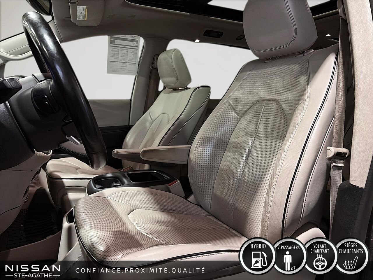 Chrysler Pacifica Hybrid 2018 Gris Ste-Agathe des Monts - photo #7