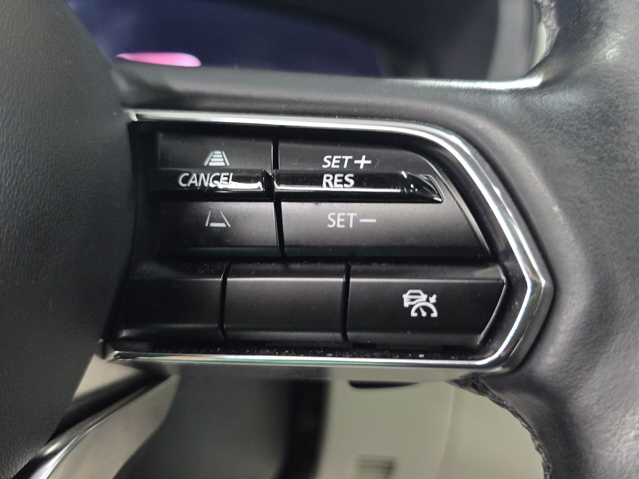 2024 Mazda CX-90 hybride rechargeable GT Red Val-David - photo #16