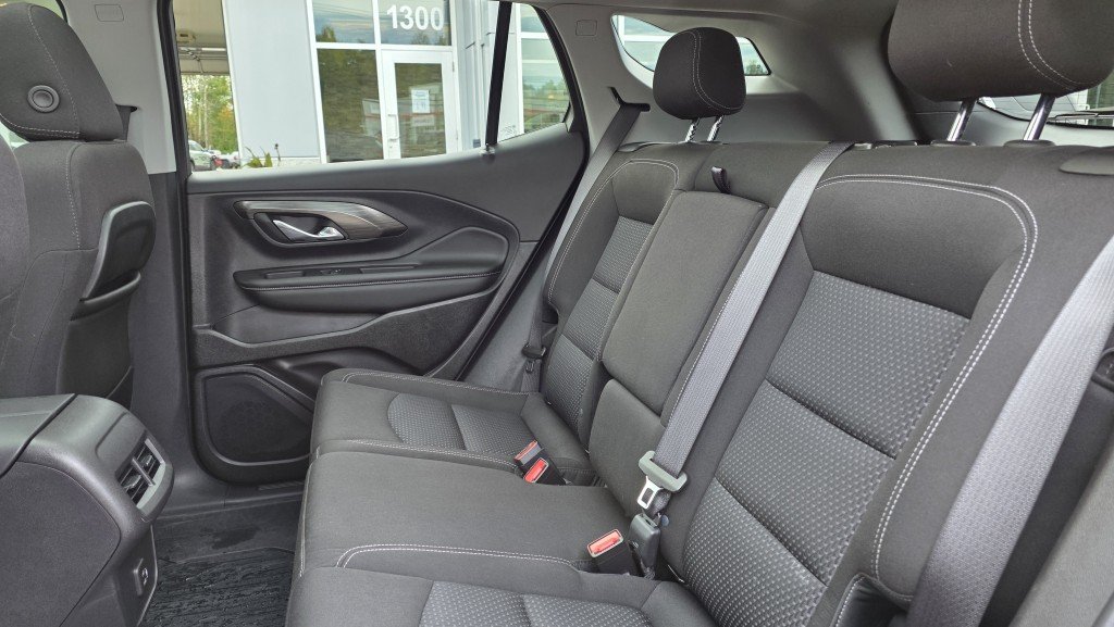 2024 GMC Terrain SLE Elevation AWD Black Mont-Laurier - photo #17