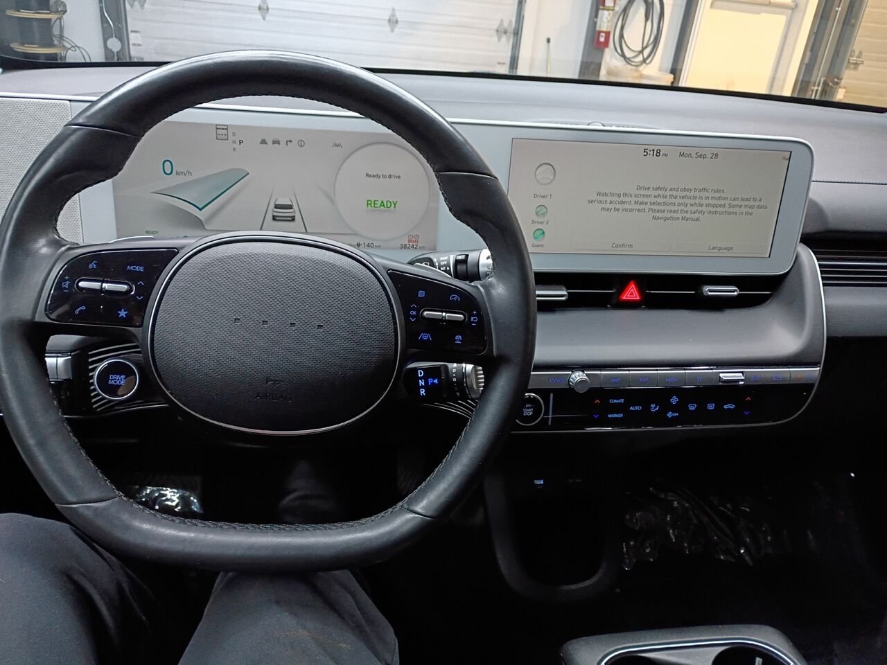 2023 Hyundai IONIQ 5 White Blainville - photo #20
