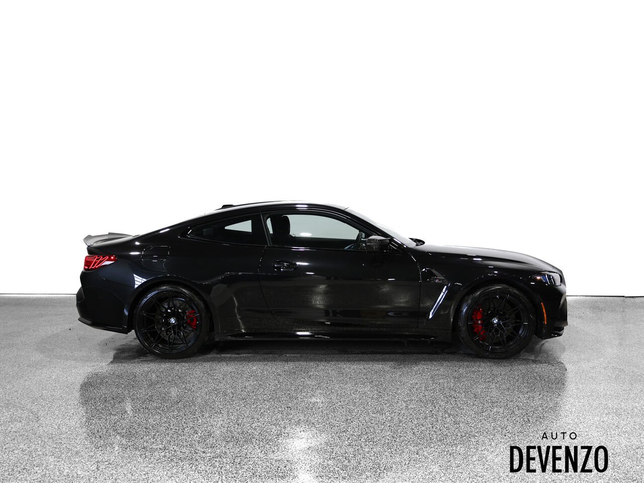 2025 BMW M4 Black Saint-Eustache - photo #1