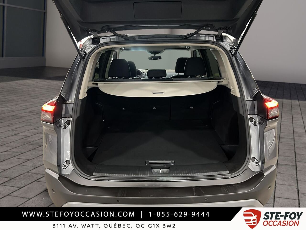 2023 Nissan Rogue Grey Québec - photo #5