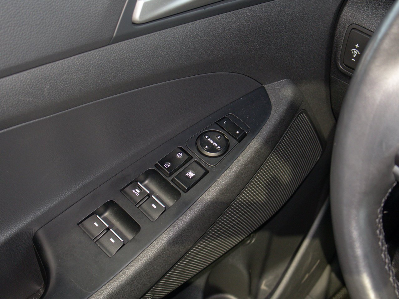 2020 Hyundai Tucson Preferred AWD w/Trend Package Blue Sherwood Park - photo #19