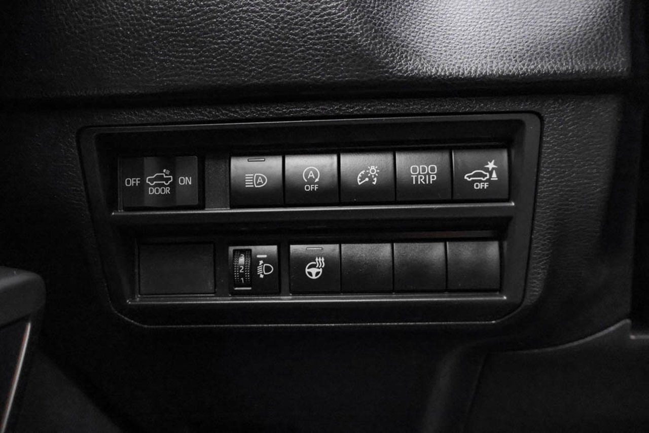 2024 Toyota Tundra 4x4 Crewmax SR Black Sherwood Park - photo #16