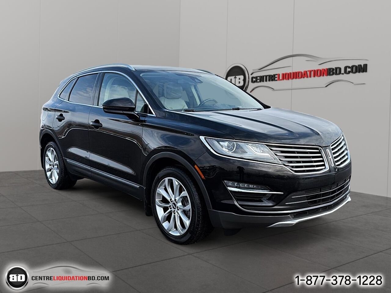 2017 Lincoln MKC Select AWD | BD0164 Black Granby - photo #2