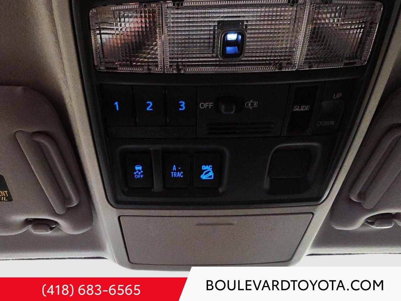 2017 Toyota 4Runner 100424A-19 | LIMITED, 5 PLACES Grey Québec - photo #19