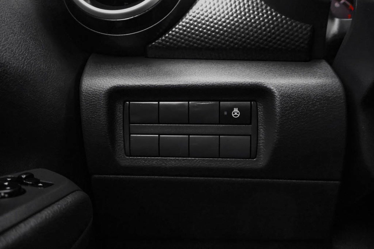 2024 Nissan Kicks SV FWD Black Sherwood Park - photo #22