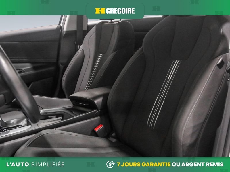 2024 Hyundai Elantra White Blainville - photo #13