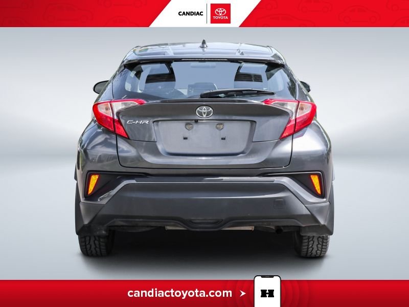 2022 Toyota C-HR Grey Laval - photo #7