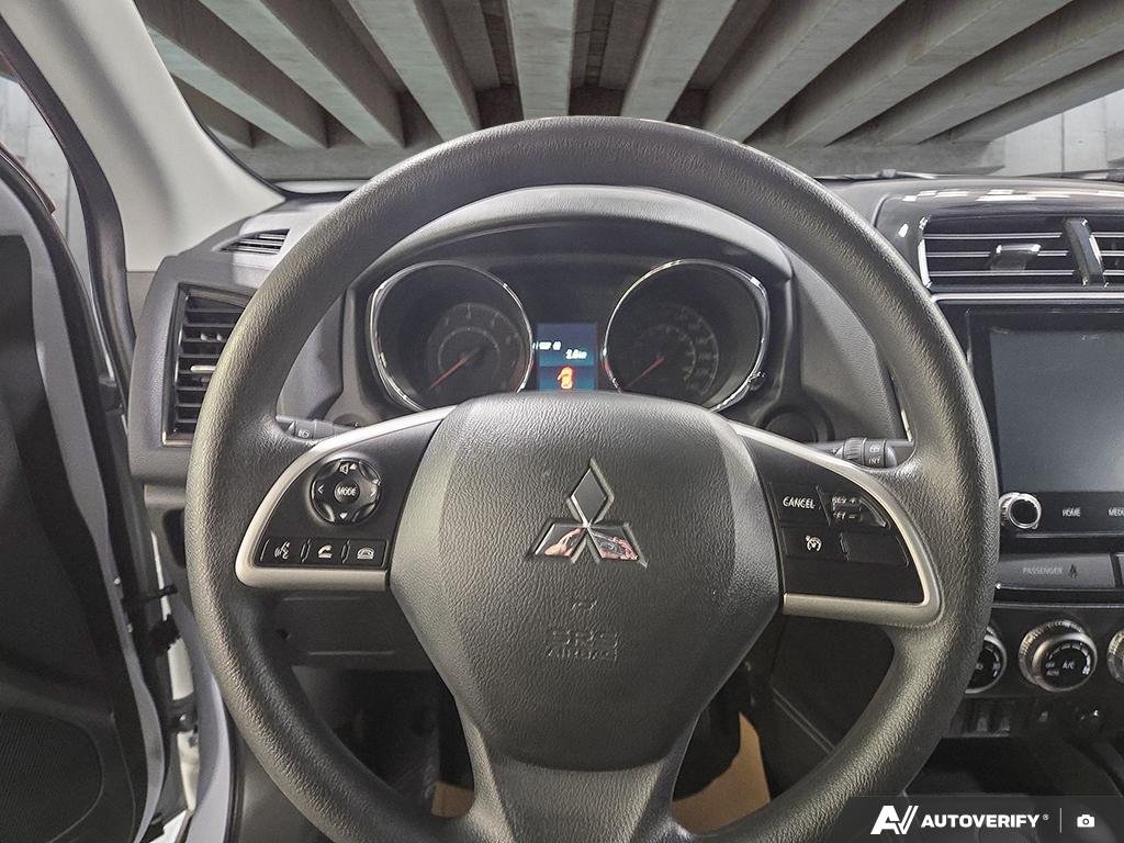 2025 Mitsubishi RVR 2602191A | ES, low kms, nearly new. White Edmonton - photo #13
