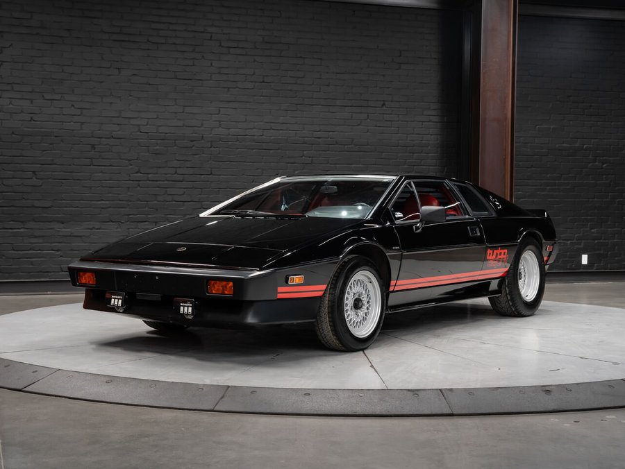 1983 Lotus Turbo Esprit | One Owner | Blaupunkt Sound System | 5 Speed Manual | Series 3 Wheels