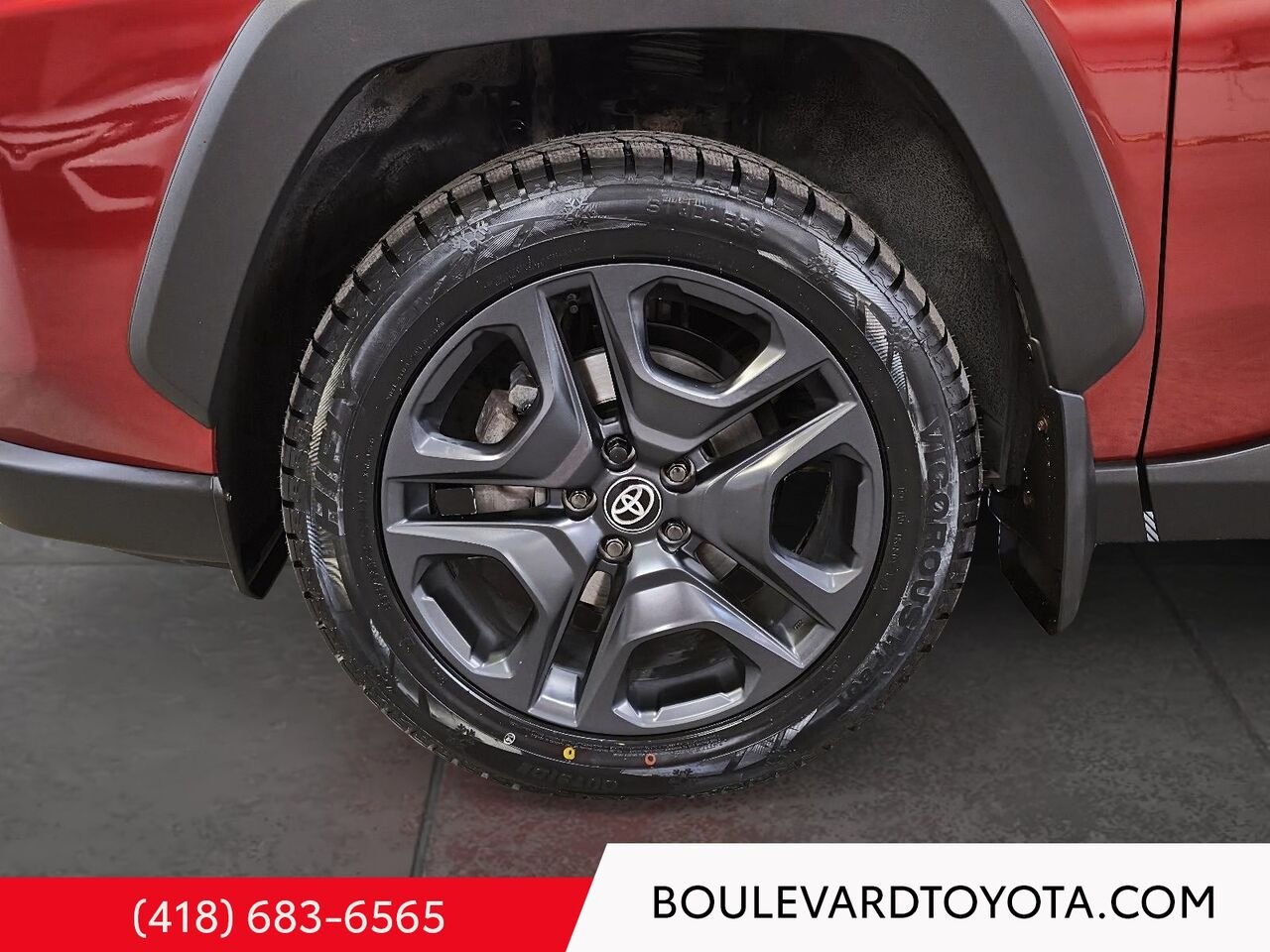 Toyota RAV4 100406A-79 | TRAIL, AWD 2024 Rouge Québec - photo #6