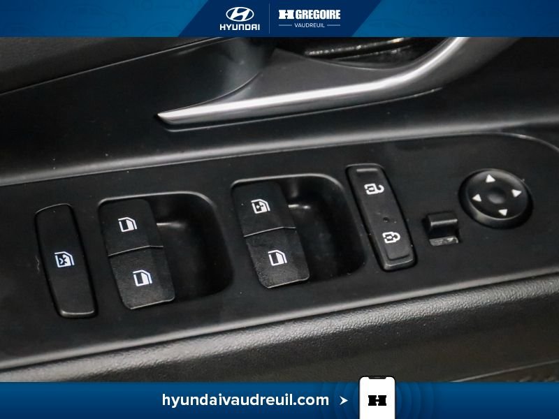 2021 Hyundai Elantra Red Saint-Eustache - photo #16