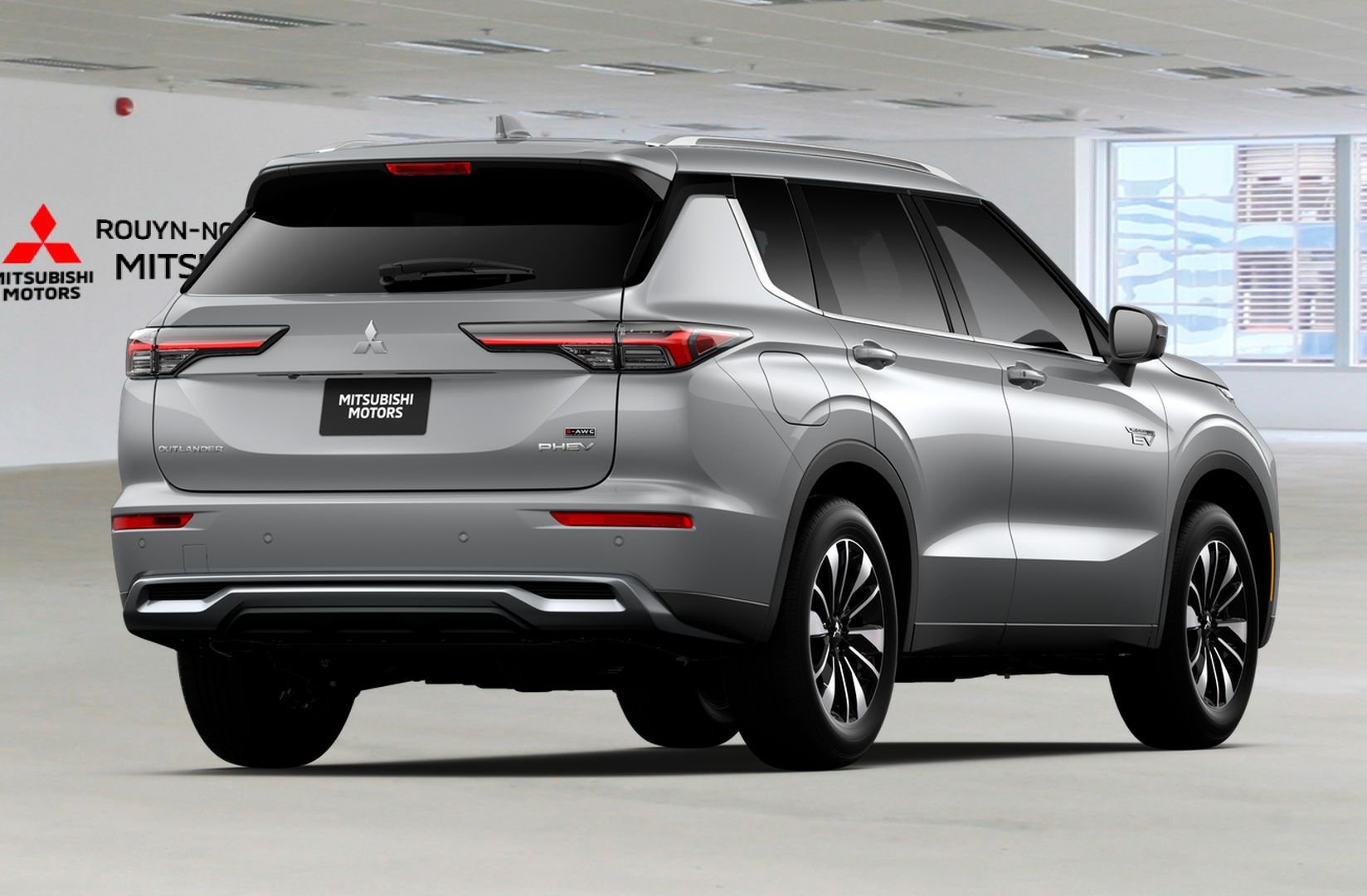 Mitsubishi Outlander PHEV LE S-AWC 2026 Argent sterling Rouyn-Noranda - photo #2