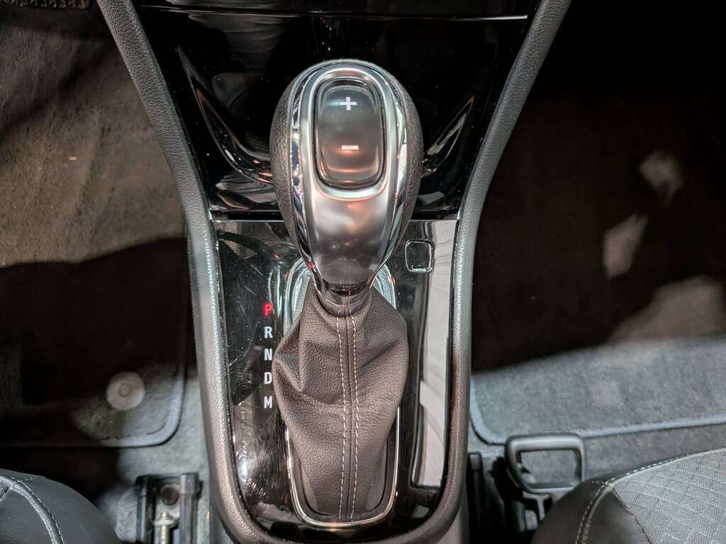 Buick Encore 2021 Noir Val-David - photo #23