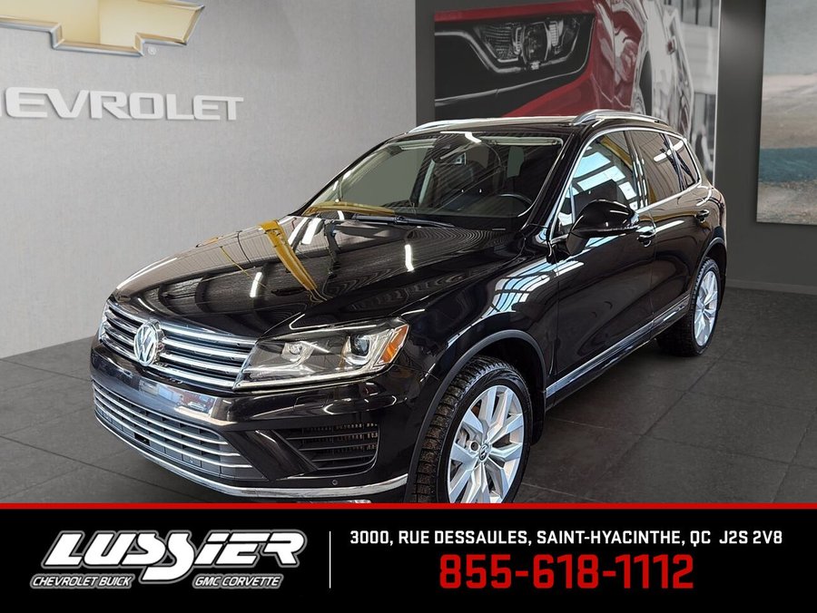 2015 VOLKSWAGEN TOUAREG 2015 Black