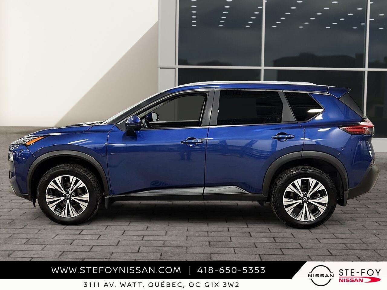 2023 Nissan Rogue SV TI Blue Ste-Foy - photo #4