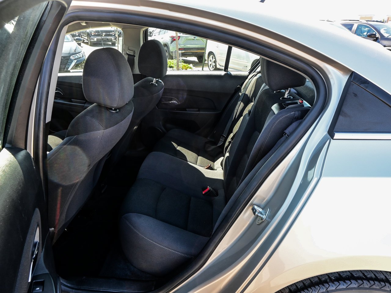 2014 Chevrolet Cruze 4dr Sdn 1LT Beige Sherwood Park - photo #29