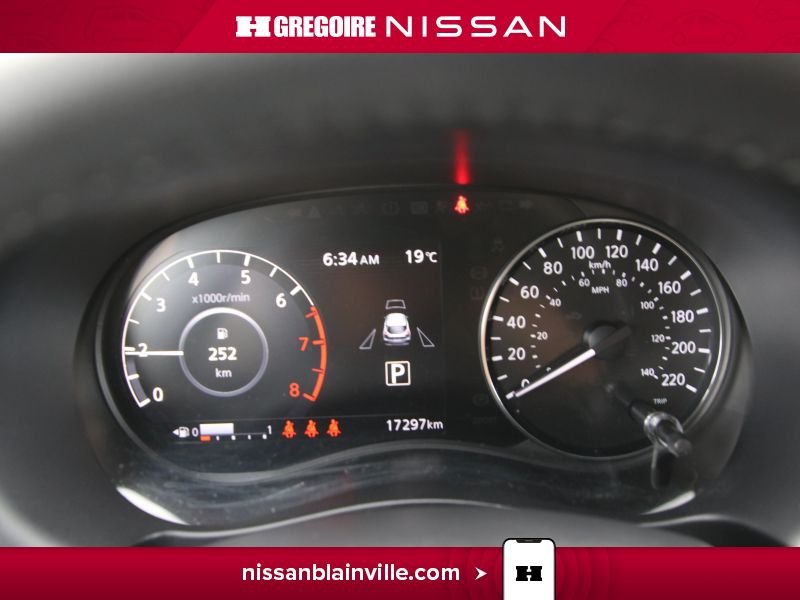 2023 Nissan Kicks White Laval - photo #14