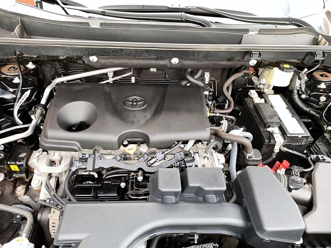 Toyota RAV4 Limited 2024 Noir Baie-Comeau - photo #7