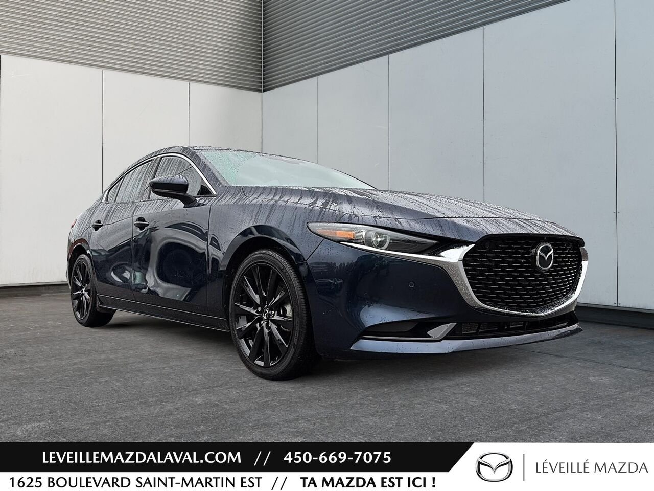 2022 Mazda Mazda3 GT TA Blue Laval - photo #2