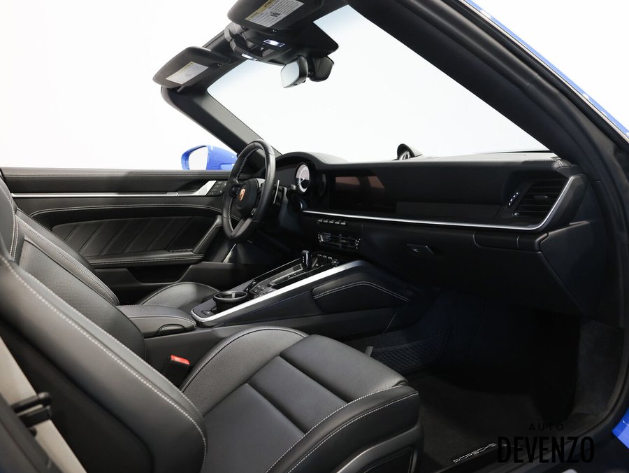 Porsche 911 Turbo S Cabriolet 2023 Bleu
