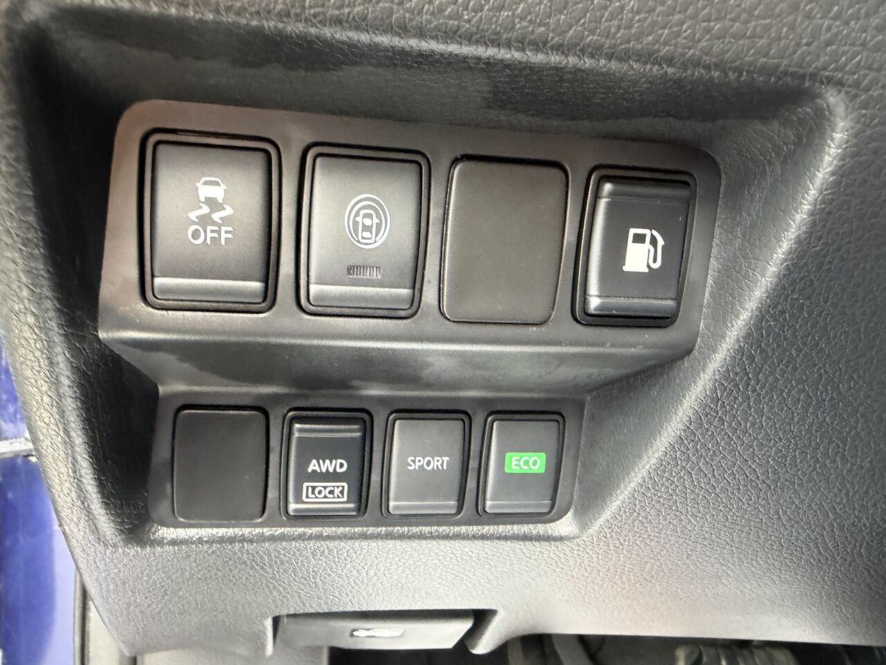 2019 Nissan Rogue Blue Nantes - photo #17