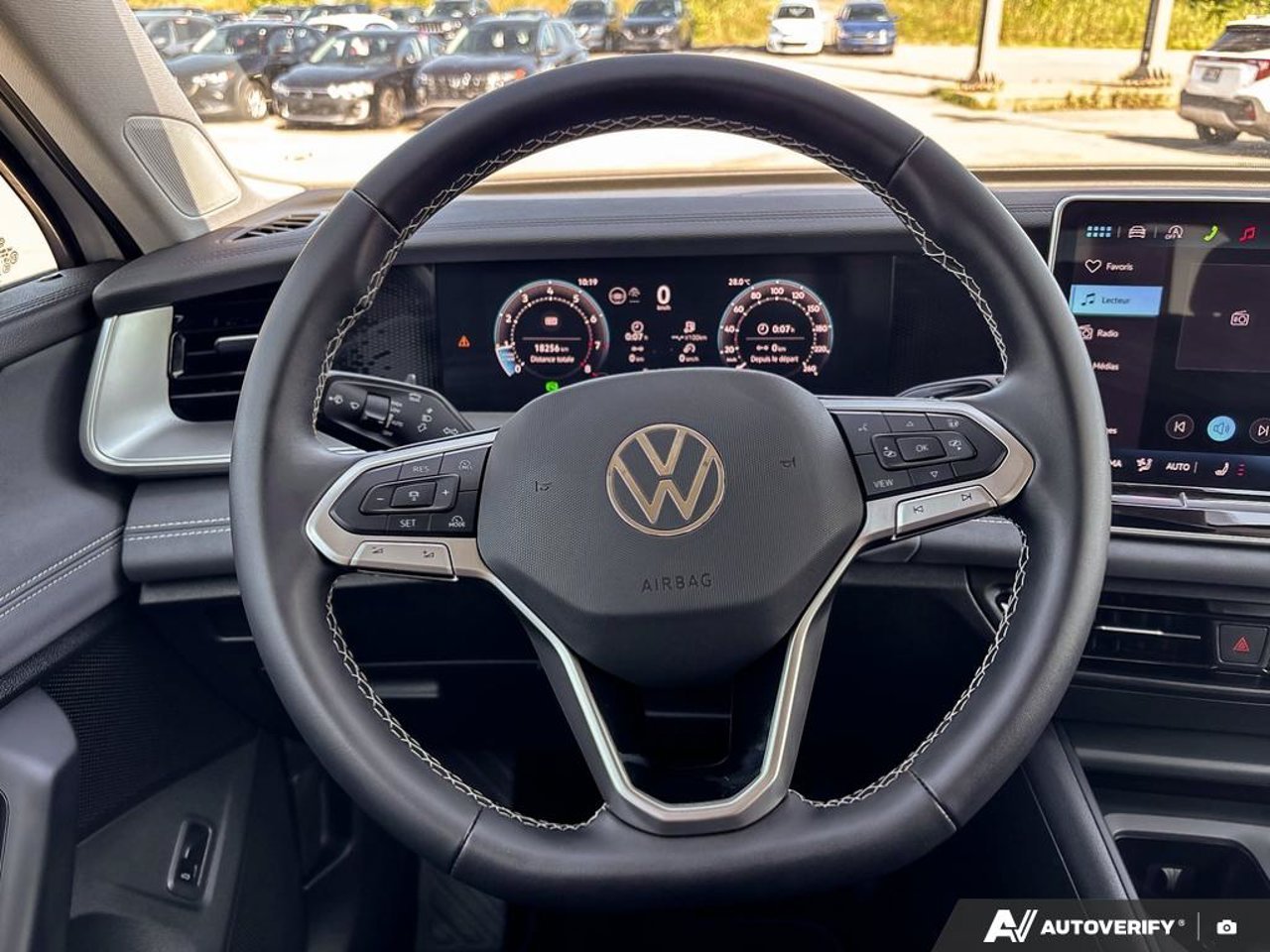 Volkswagen Tiguan 3VVER7RM9TM009437 2026 Blanc Mirabel - photo #16