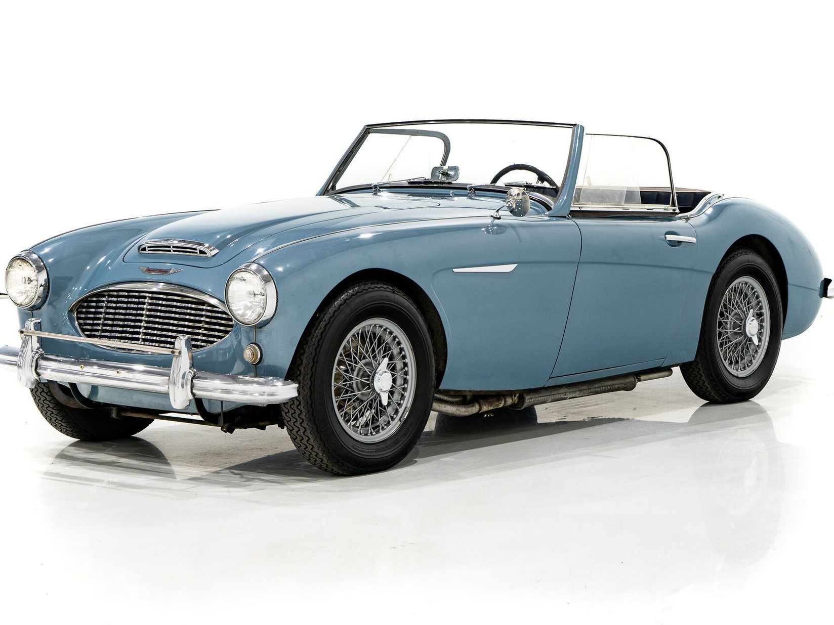 Austin Healey 3000 Recent drivetrain complete rebuild **PRIX EN USD** 1960 Bleu Montréal - photo #0