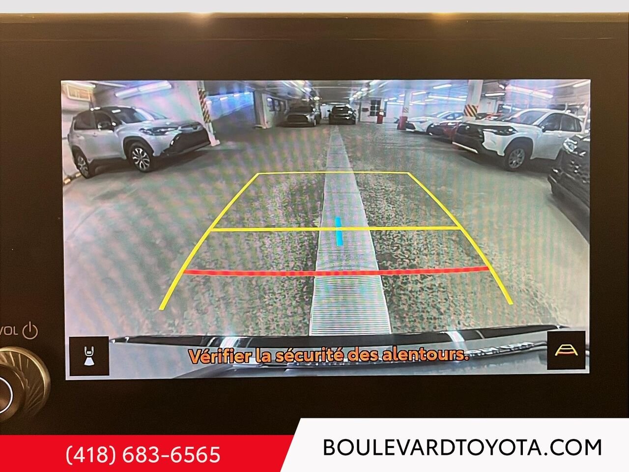 Toyota RAV4 Hybride 100665A-3 | SE, AWD 2023 Argent Québec - photo #16