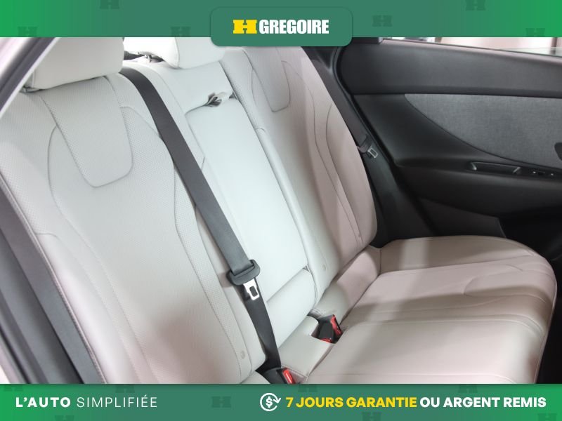 2021 Hyundai Elantra Grey Blainville - photo #27