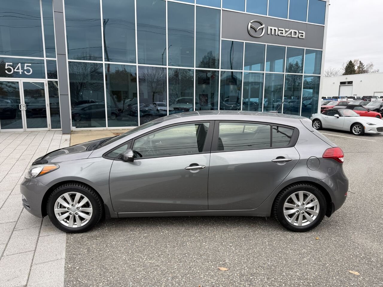 2016 Kia Forté 5 Silver Ste-Marie - photo #2
