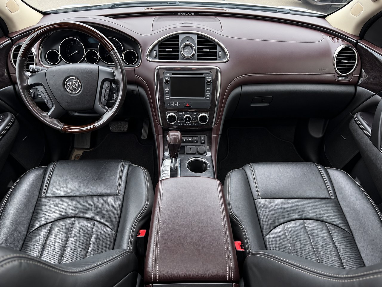 Buick Enclave JAMAIS ACCIDENTÉ / 7 PASSAGERS / NAVIGATION (GPS) / BLUETOOTH / AWD (4X4) 2015 Blanc Châteauguay - photo #7