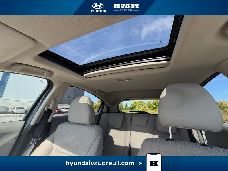 2016 Honda HR-V Blue Saint-Eustache - photo #19