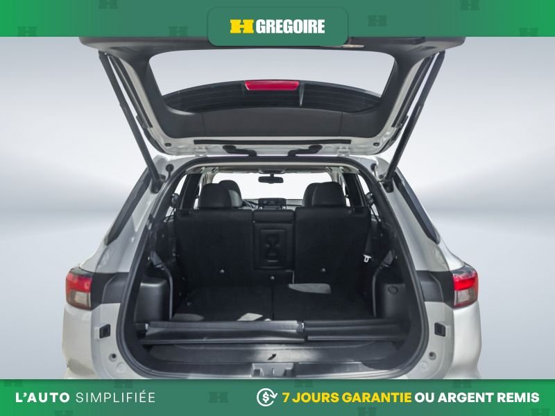 2024 Mitsubishi Outlander White Blainville - photo #25