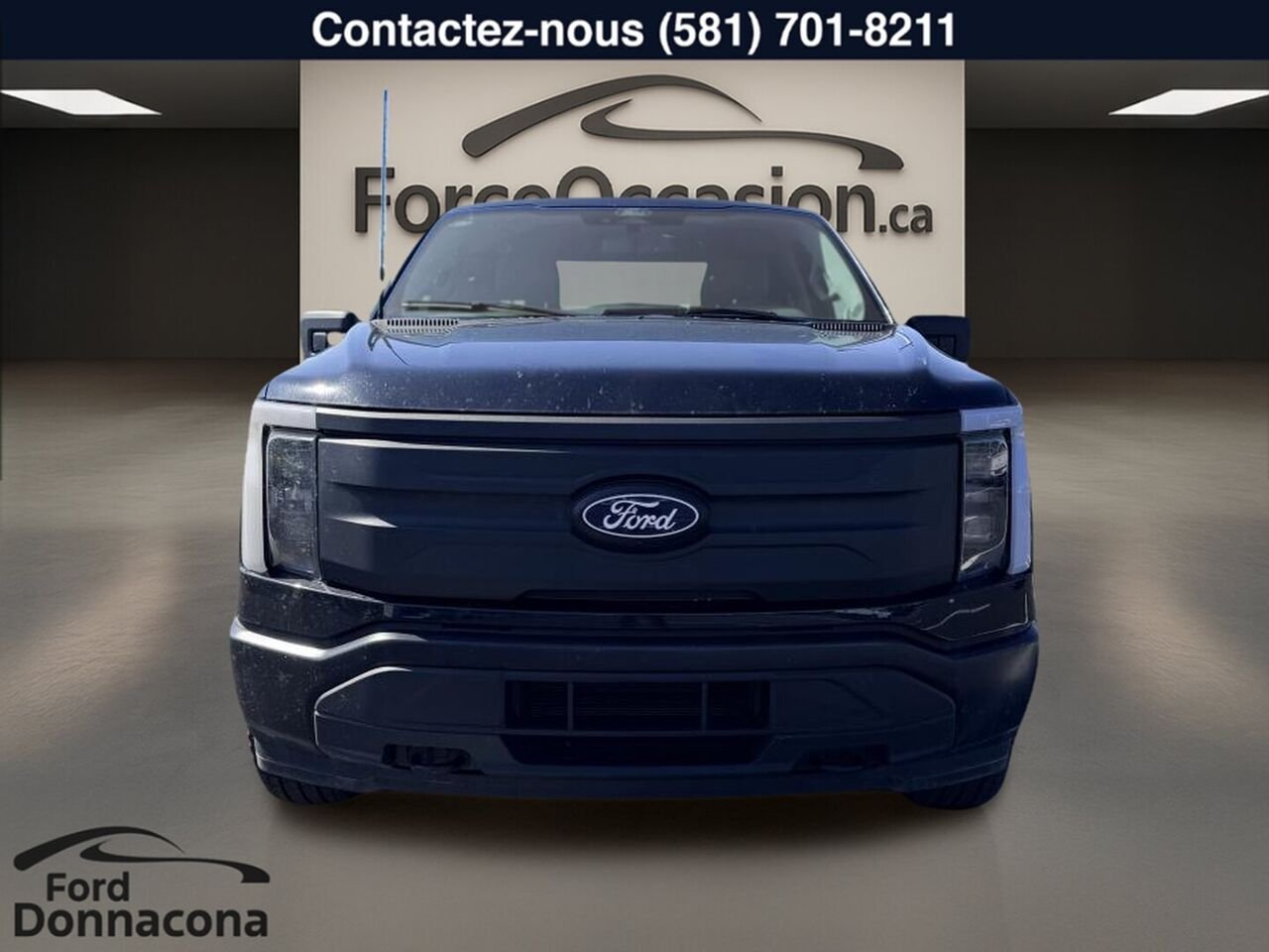 2024 Ford F-150 Lightning Black  - photo #2