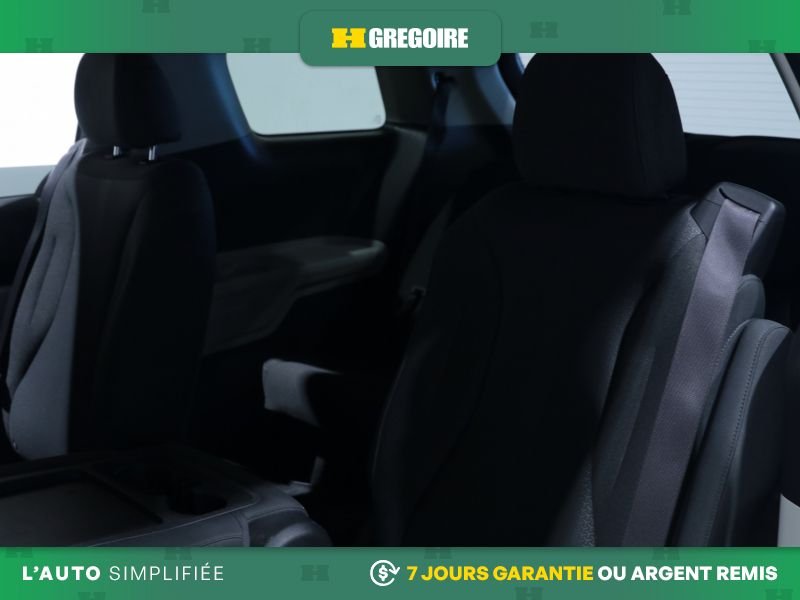 2024 Kia Carnival Grey Laval - photo #22