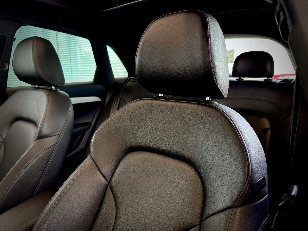 2016 Audi Q3 Black Notre-Dame-des-Prairies - photo #22