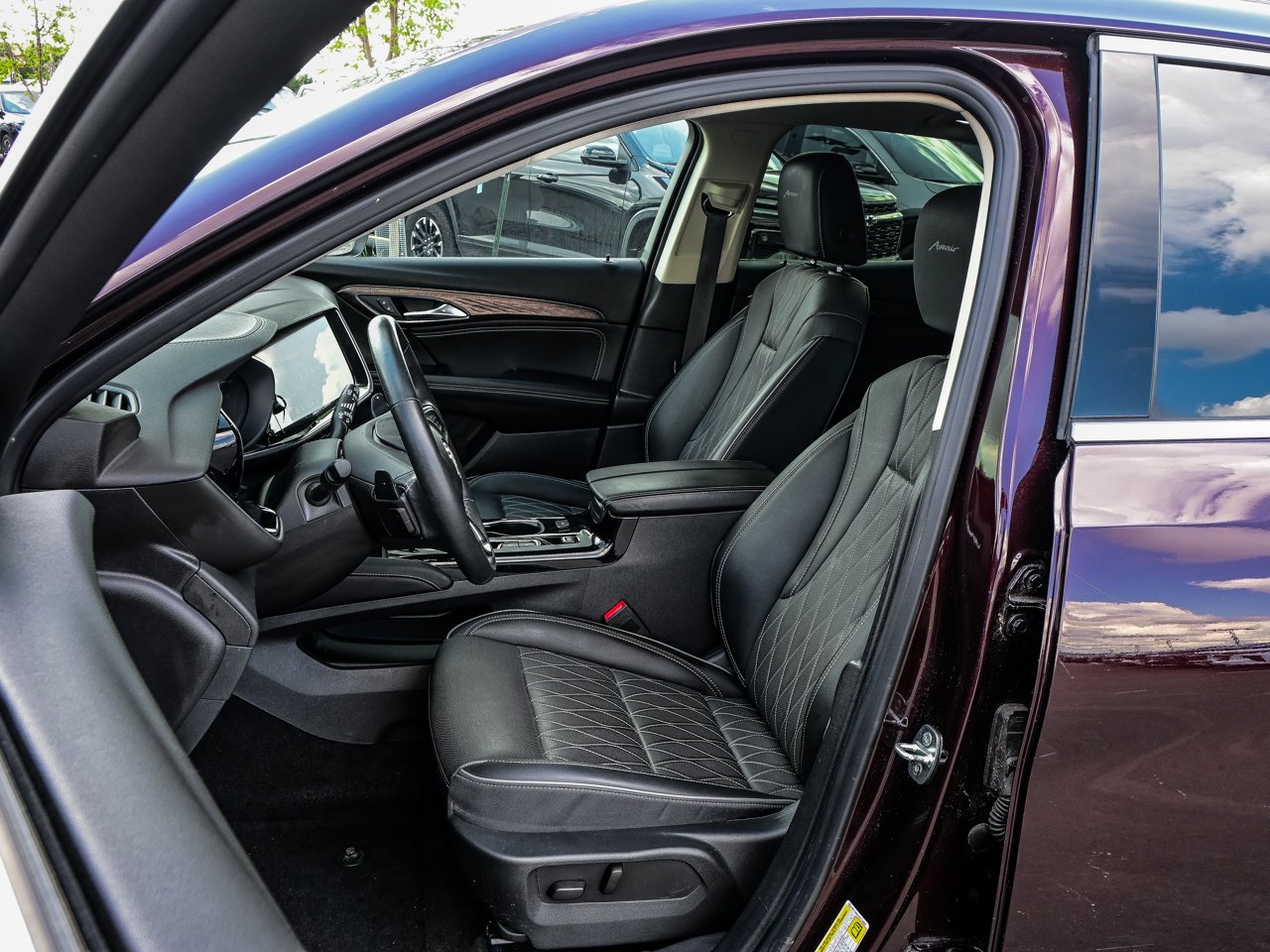 2023 Buick Envision AWD 4dr Avenir Red Sherwood Park - photo #16