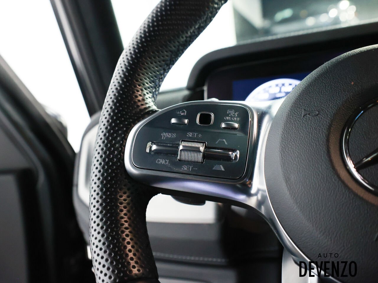 Mercedes-Benz Classe-G 2021 Noir Saint-Eustache - photo #13