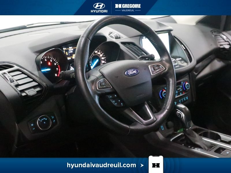 2019 Ford Escape Black Laval - photo #15