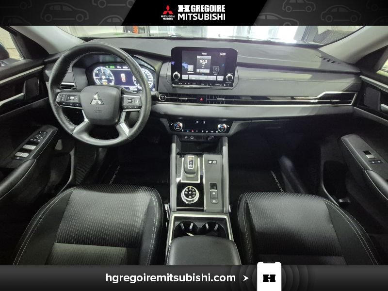 2025 Mitsubishi Outlander Plug-In Hybrid Grey Blainville - photo #25