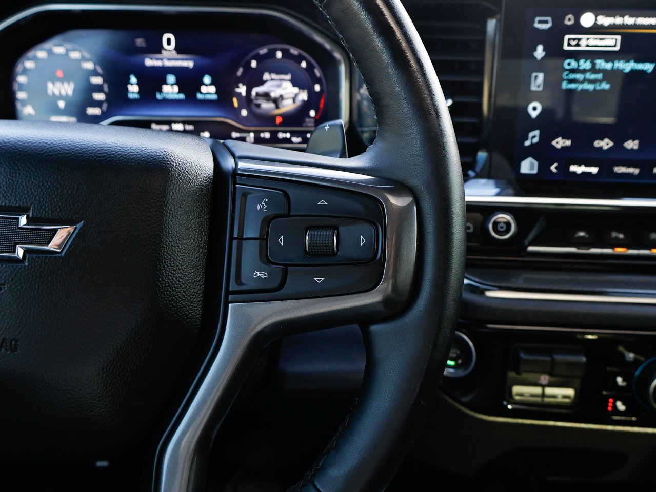 2025 Chevrolet Silverado 1500 4WD Crew Cab 147 ZR2 Blue Sherwood Park - photo #24